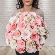 Velká kytice růžová – 33 ks