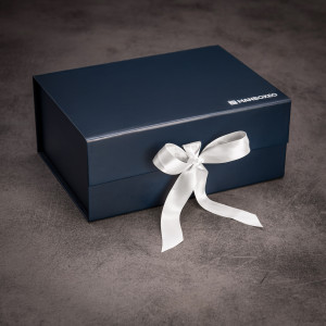 Giftboxeo Geschenkbox (royal blue) - Mit Rum Republica